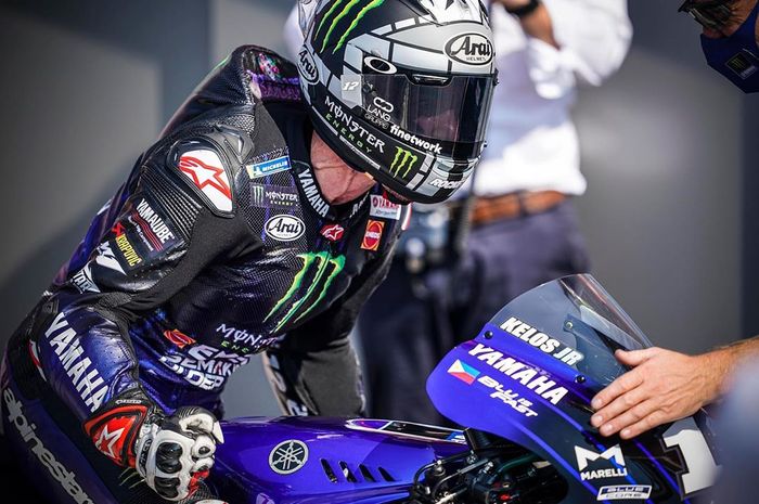 Maverick Vinales gagal manfaatkan pole position di MotoGP San Marino 2020. Vinales simpulkan penyebab dirinya tak bisa tampil maksimal.