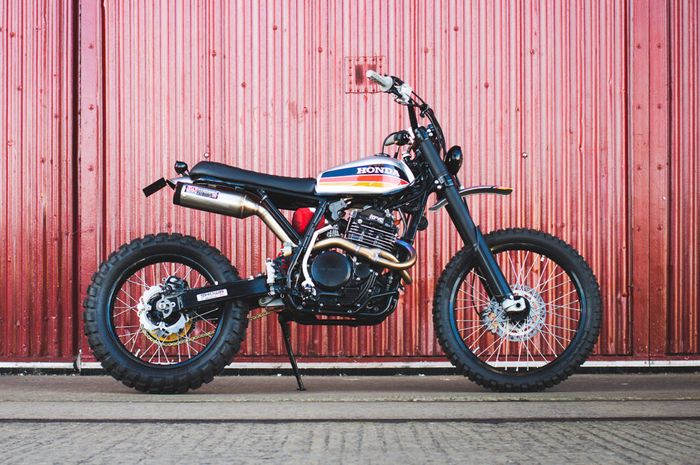 Honda XR630R scrambler tracker