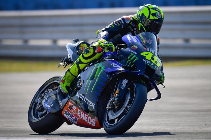 Pembalap Monster Energy Yamaha, Valentino Rossi tampak loyo menjelang MotoGP Emilia Romagna 2020. 