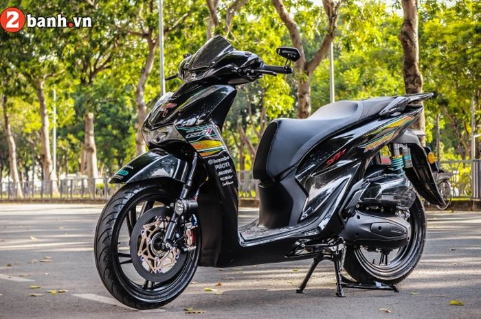 Modifikasi Honda SH150i berparas mewah