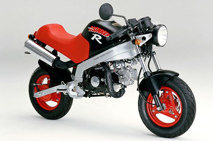 penampakan Honda Monkey R, Monkey yang tampilannya lebih sporty dari yang biasa
