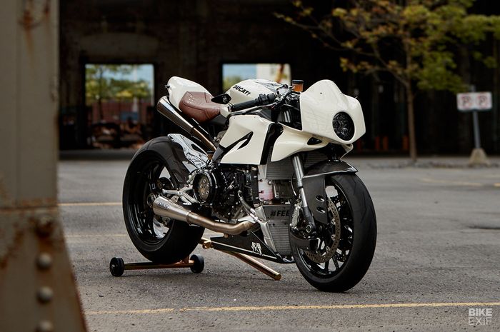 Ducati 899 Panigale cafe racer modern