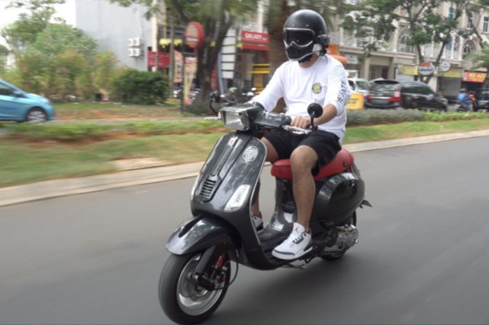 Vespa S Gading Marten Modifikasi Scooter VIP
