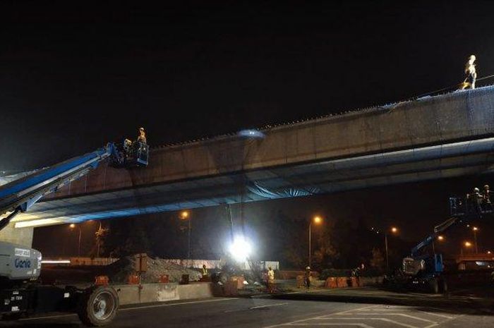 Pengerjaan proyek jembatan Japek II di tol Cipularang