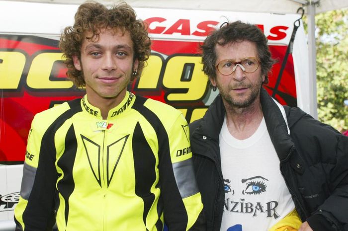 sosok Valentino Rossi bersama Graziano Rossi.