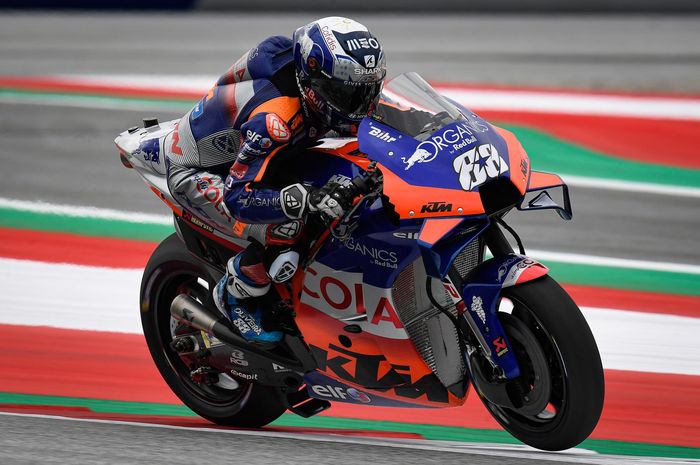 Tim Red Bull KTM Tech 3 memiliki livery Cola sebagai promosi Red Bull di MotoGP, namun dikabarkan akan berpisah akhir musim MotoGP 2020