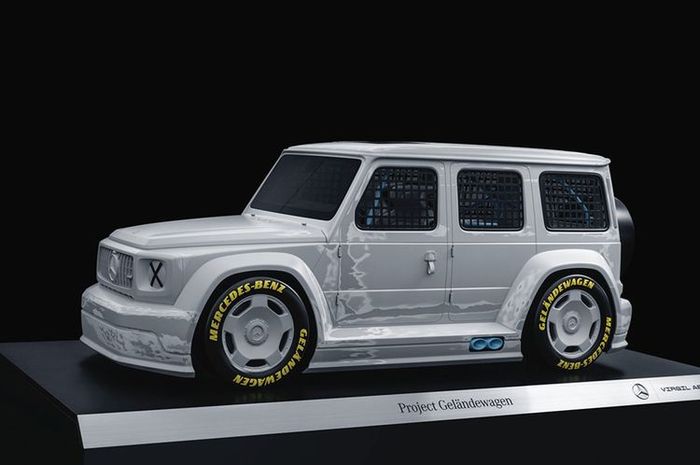 Replika Mercedes-AMG G63  karya Virgil Abloh