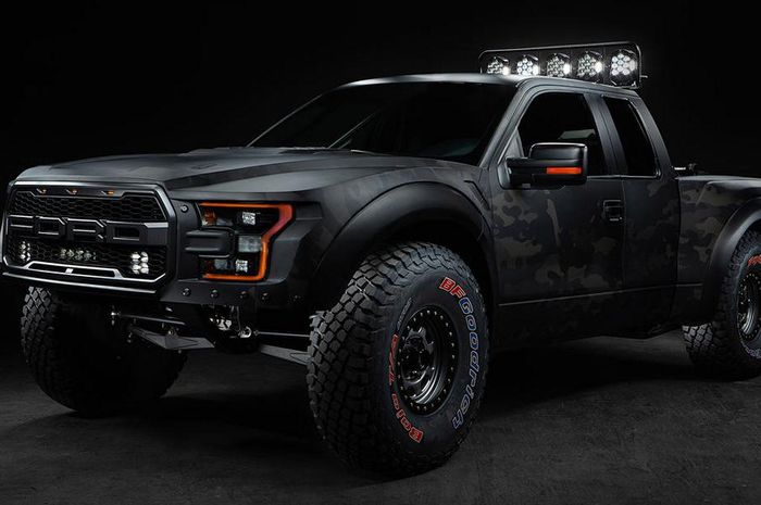 Modifikasi Ford F-150 hasil garapan Jimco Racing