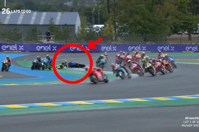 Video Valentino Rossi jatuh dan hampir terlindas di MotoGP Prancis 2020