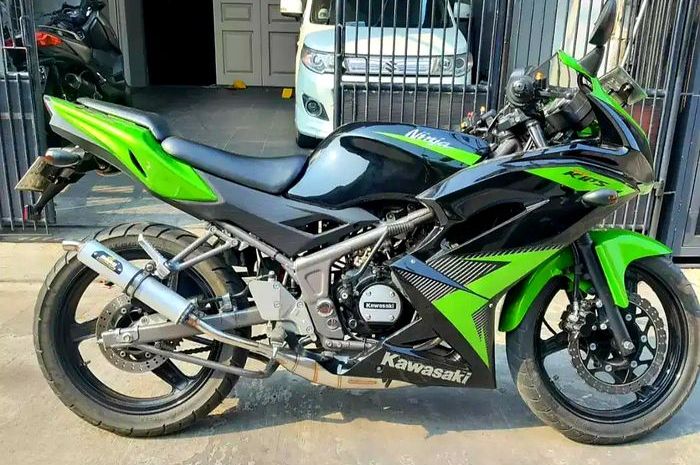 Ilustrasi Kawasaki Ninja 150 RR