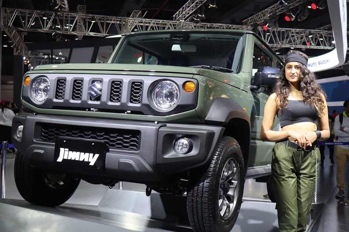 Suzuki Jimny lima pintu bakal pakai platform yang sama seperti Toyota Raize.