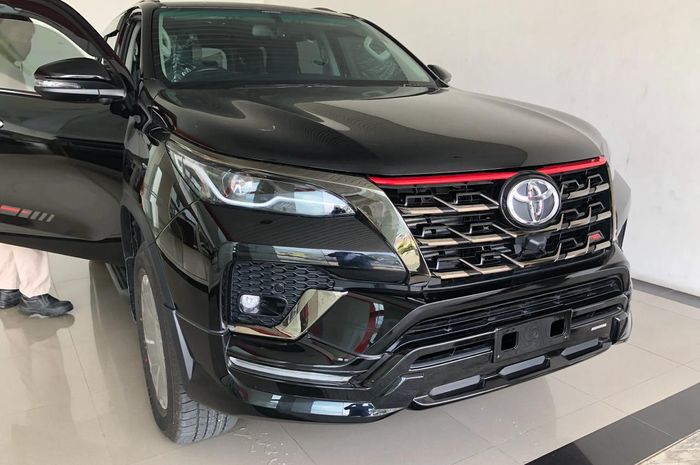 Toyota New Fortuner baru