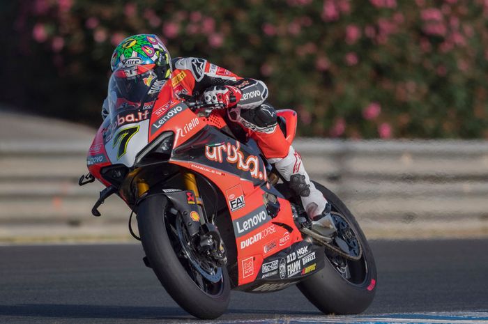 Chaz Daviez jadi juara di Race 2 WSBK Estoril 2020