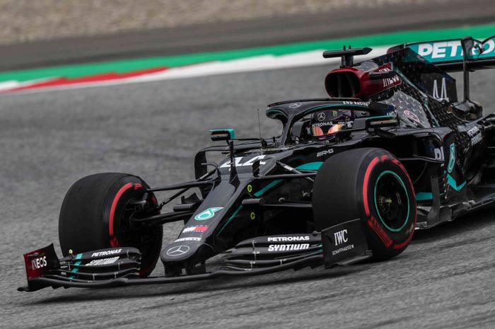 Lewis Hamilton jadi juara di F1 Portugal 2020, Duo Mercedes kembali mendominasi