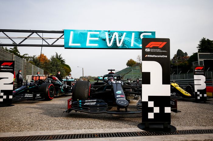 Menang F1 Emilia Romagna 2020, Lewis Hamilton semakin dekat dengan gelar juara