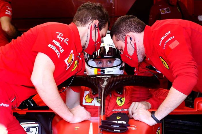 Aksi patut diacungi jempol dilakukan Sebastian Vettel usai berakhirnya F1 Emilia Romagna 2020 di Imola