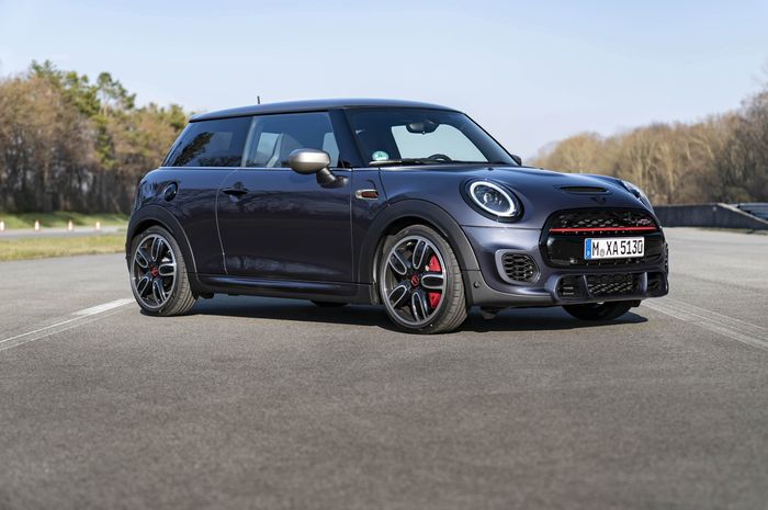 MINI John Cooper Works GP mengaspal di India, hanya ada 15 unit.
