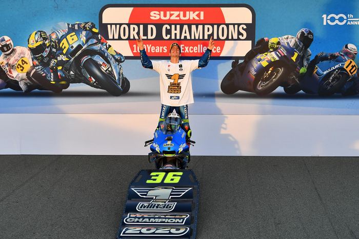 Sudah kunci gelar juara dunia MotoGP 2020, Joan Mir ungkap rival terberatnya.