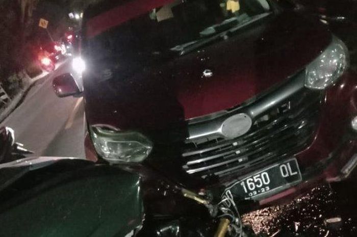 Daihtsu Xenia yang juga terlibat kecelakaan maut