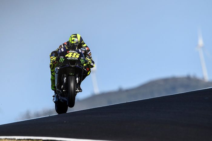 Valentino Rossi menjanjikan kejutan di balap MotoGP Portugal 2020 (22/11)