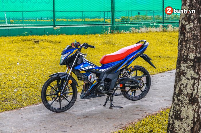 Modifikasi Honda Sonic 150R