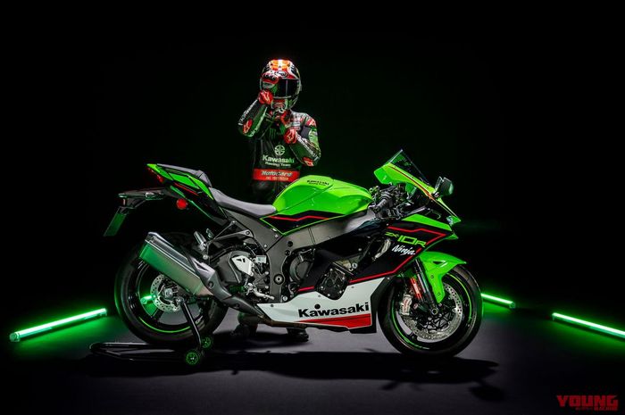 Kawasaki Ninja ZX-10R bersama Jonathan Rea.