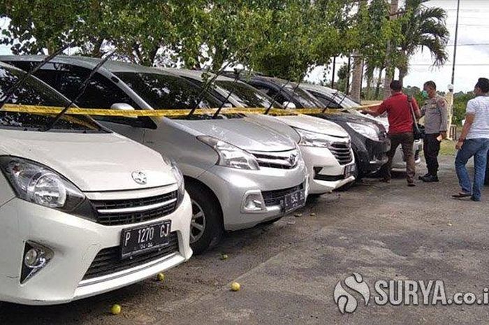 Belasan mobil mulai Agya sampai Avanza yang digadaikan oleh para pelaku