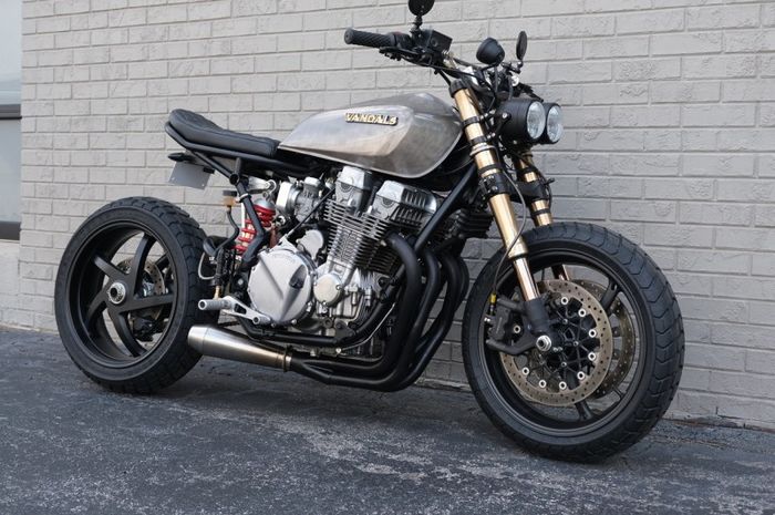 Honda CB750SC scrambler