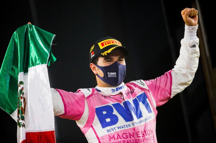 Sergio Perez memenangkan F1 Sakhir 2020. Kemenangan F1 pertama dalam kariernya. 