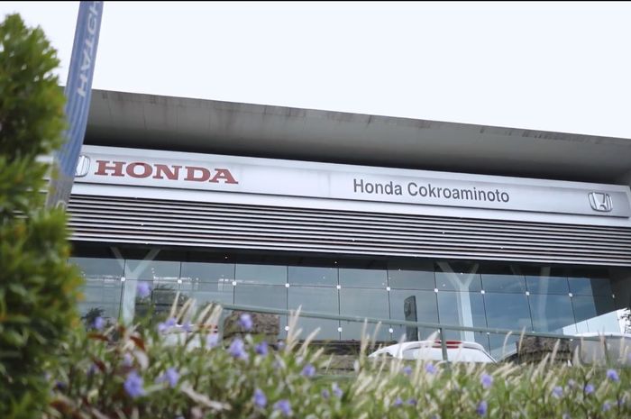 Honda resmikan dealer terbarunya di pulau bali.