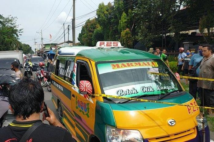 Daihatsu Gran Max angkot bikin geger warga