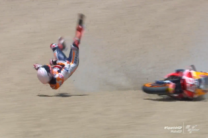 Kecelakaan Marc Marquez yang membuat dirinya absen penuh di MotoGP 2020