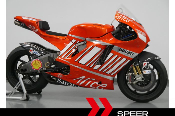 detail bodi Ducati Desmosedici GP8 tunggangan Casey Stoner di MotoGP 2008