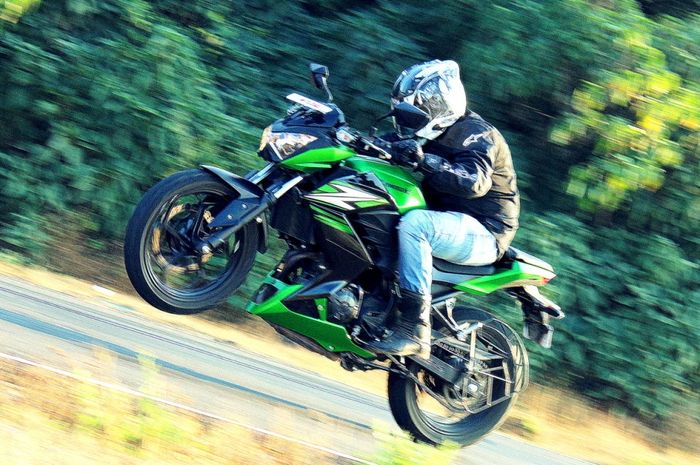 Rantai keteng Kawasaki Z250 ternyata rawan kendor, kalau dicuekin terus siap-siap Rp 15 juta melayang!