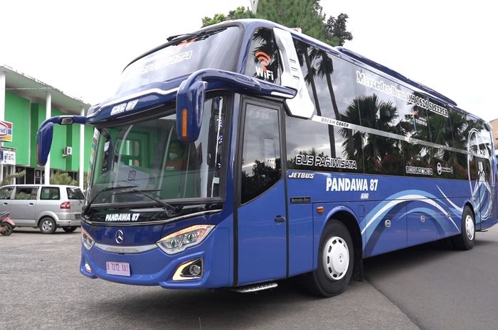 Pandawa 87 Dream Coach Capsule Bus, sempat ramai jadi perbincangan para pecinta bus, lantaran interior kabinnya didesain dengan fasilitas mewah