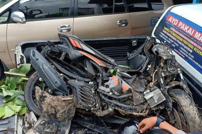 Yamaha Aerox 155 amburadul diganyang truk tangki di Pontianak hingga pengendara tewas