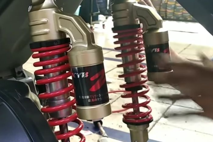 Sokbreker KYB Zeto sub-tank