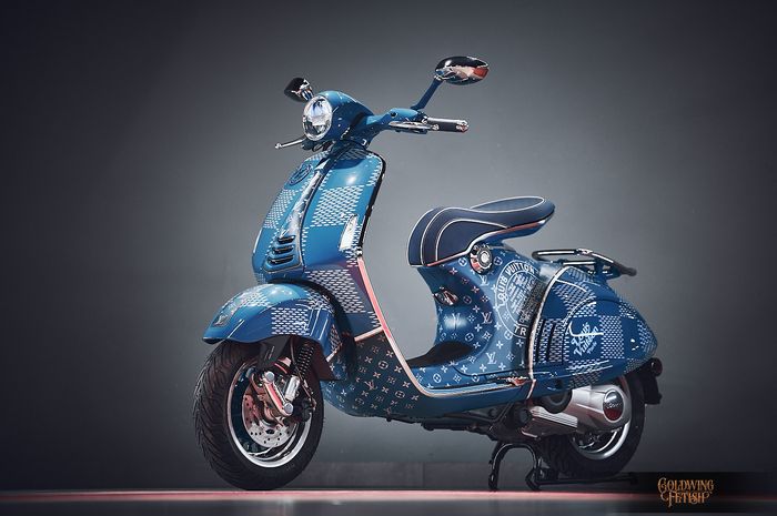 Vespa 946 Louis Vuitton