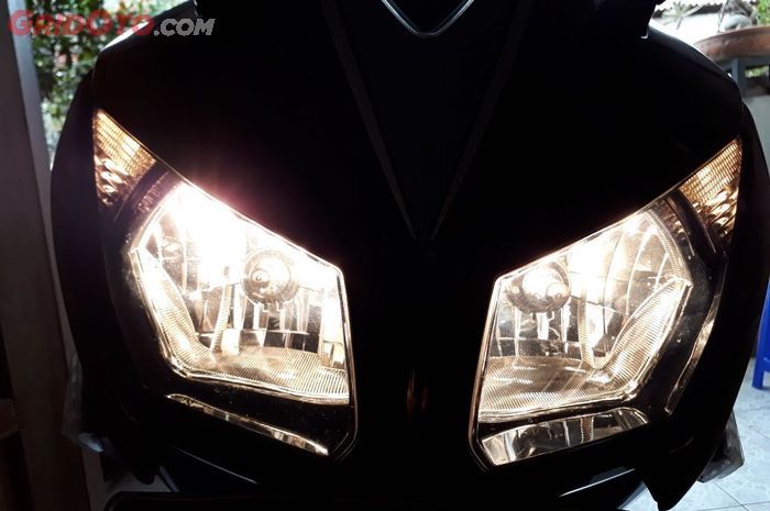 Headlamp CBR150R lokal