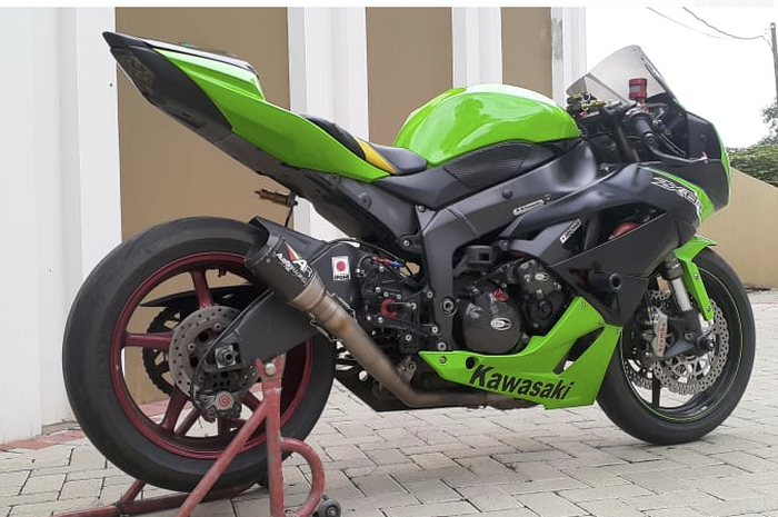 Kawasaki Ninja ZX-6R pakai pelek Yamaha R6