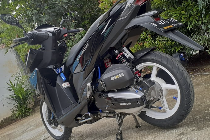 Bak CVT Honda Vario150 ini terlihat beda nih, pakai punya Honda PCX Thailand bro 