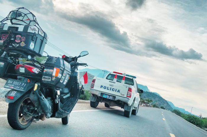 Perjalanan Lilik menuju Timor Leste menggunakan All New NMAX 155 Connected