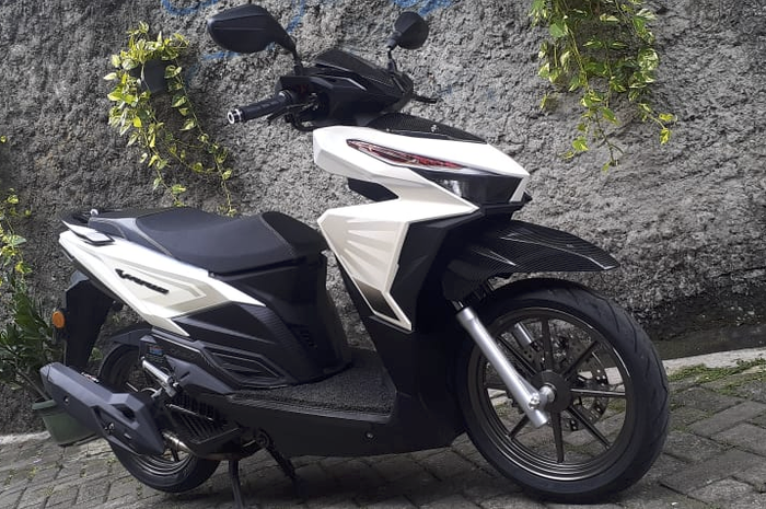  Bergaya Japanese look, modifikasi Honda Vario 150 ini sukses bikin mata melirik.  