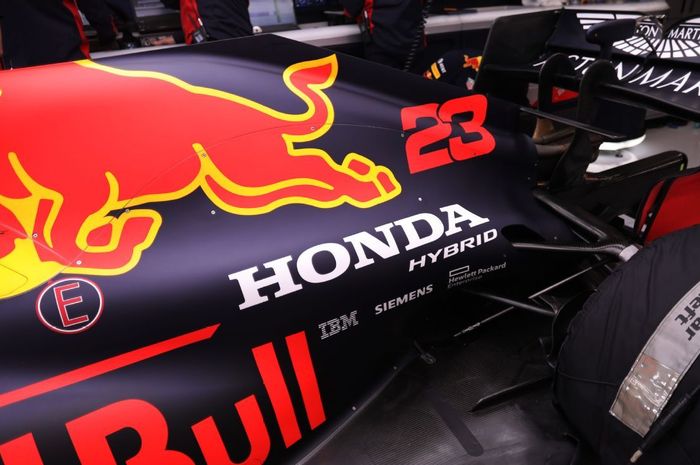 Honda sepakat kasih hak intelektualnya ke Red Bull