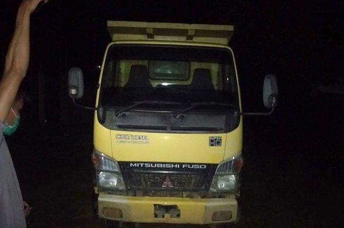 Dump Truck dan pengemudi berhasil dijemput polisi sehari setelah lakukan tabrak lari terhadap pelajar pengendara Yamaha Jupiter Z1 di Melawi, Kalimantan Barat