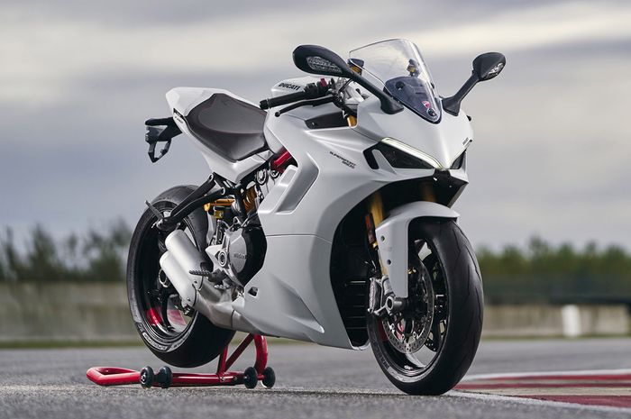 Ducati Supersport 950 2021 mulai masuk lini produksi