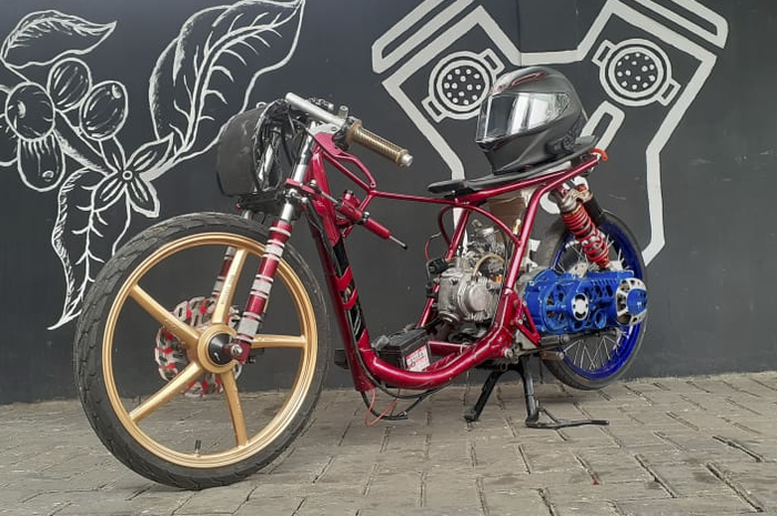 Modifikasi Yamaha Mio Ala Motor Drag Ini Pede Ditopang Kaki Kaki Prima Gridoto Com
