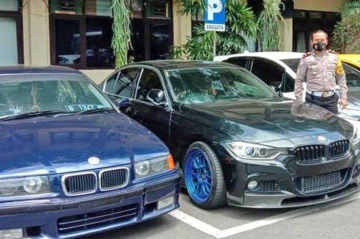 BMW E36, F30, Honda Jazz serta delapan mobil lain dan 13 motor yang dikandangin Polresta Malang Kota