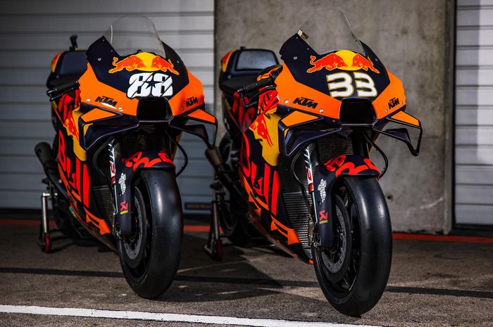 Red Bull KTM Factory Racing 2021 mulai pamer skuat pembalap. 