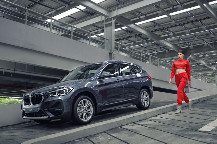 BMW X1 sDrive18i 2021